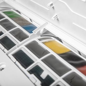 Фильтр Electrolux EACS-09HFW/N3 серии Fusion Wave вставленный в пылесборник